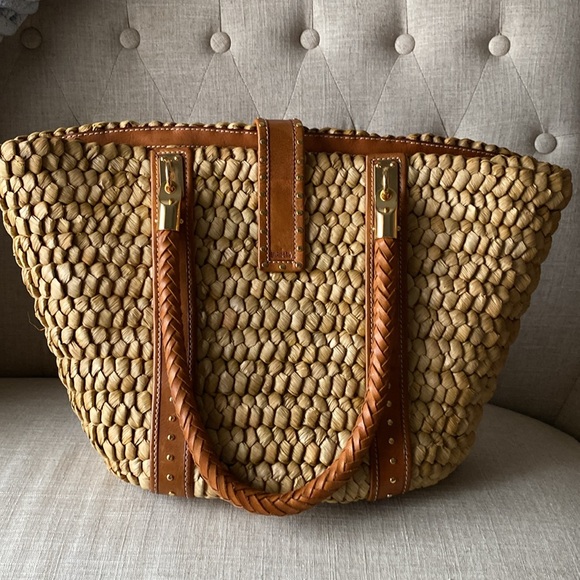 Michael Kors Santorini Tote - Picture 2 of 13